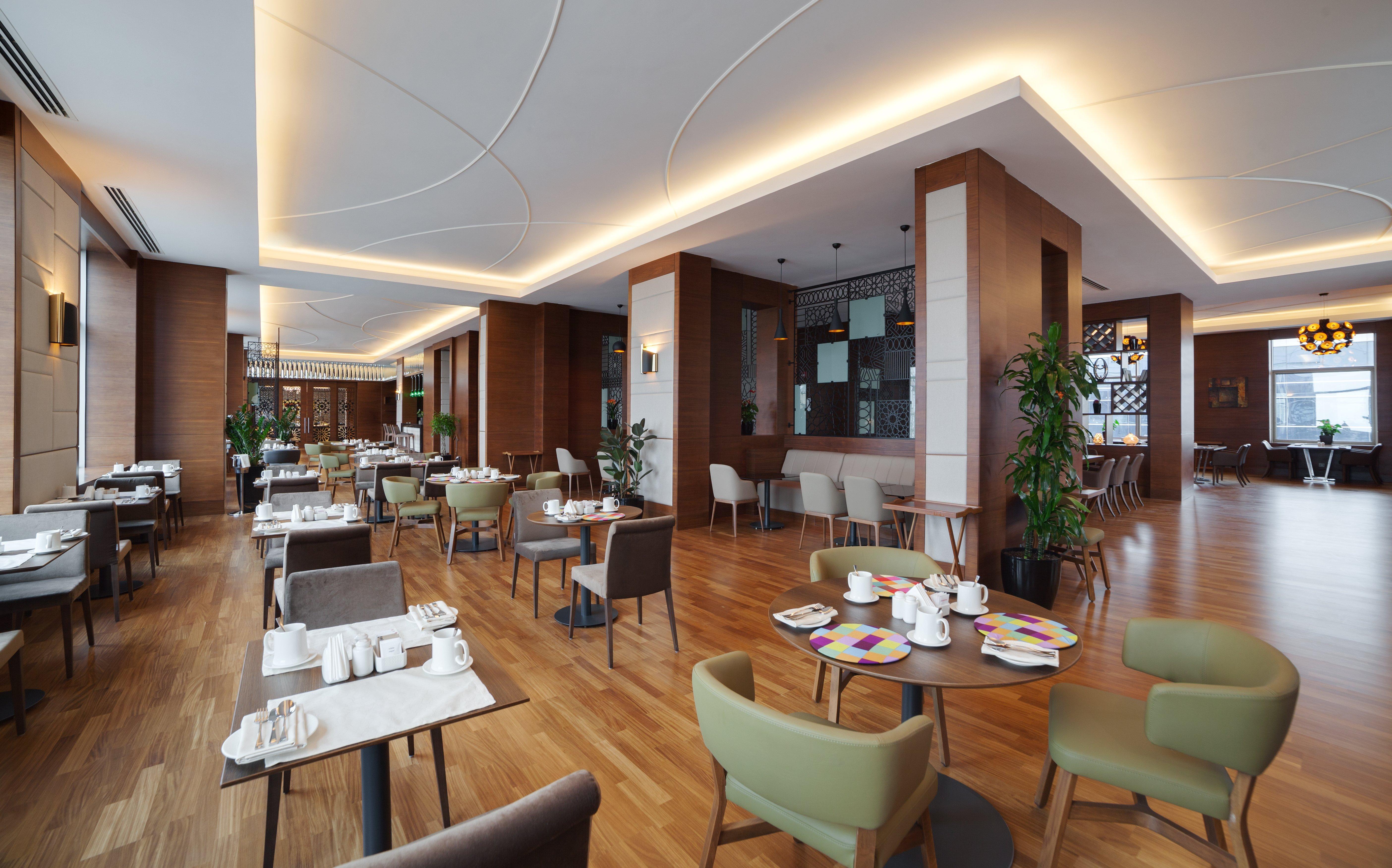Hotel By Ihg 4*
