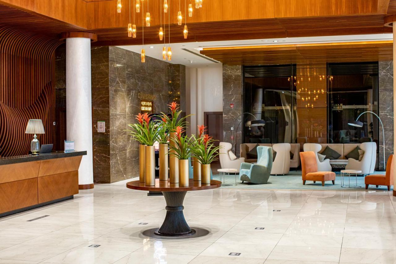 Hotel By Ihg 4*