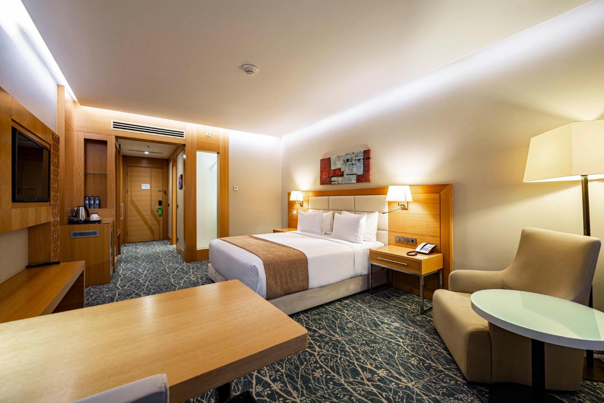 By Ihg Hotel Baku